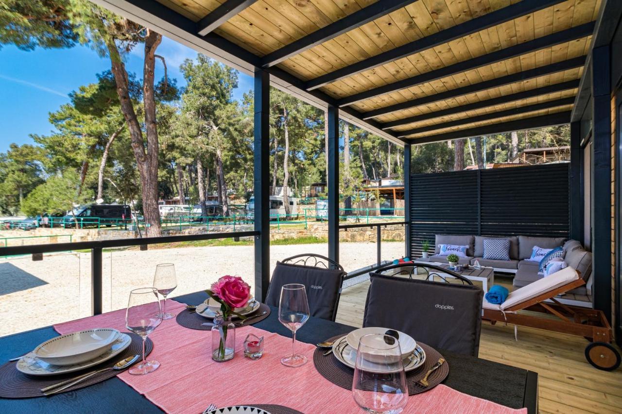 Hemy Casa - Lux Mobile Homes ロヴィニ エクステリア 写真