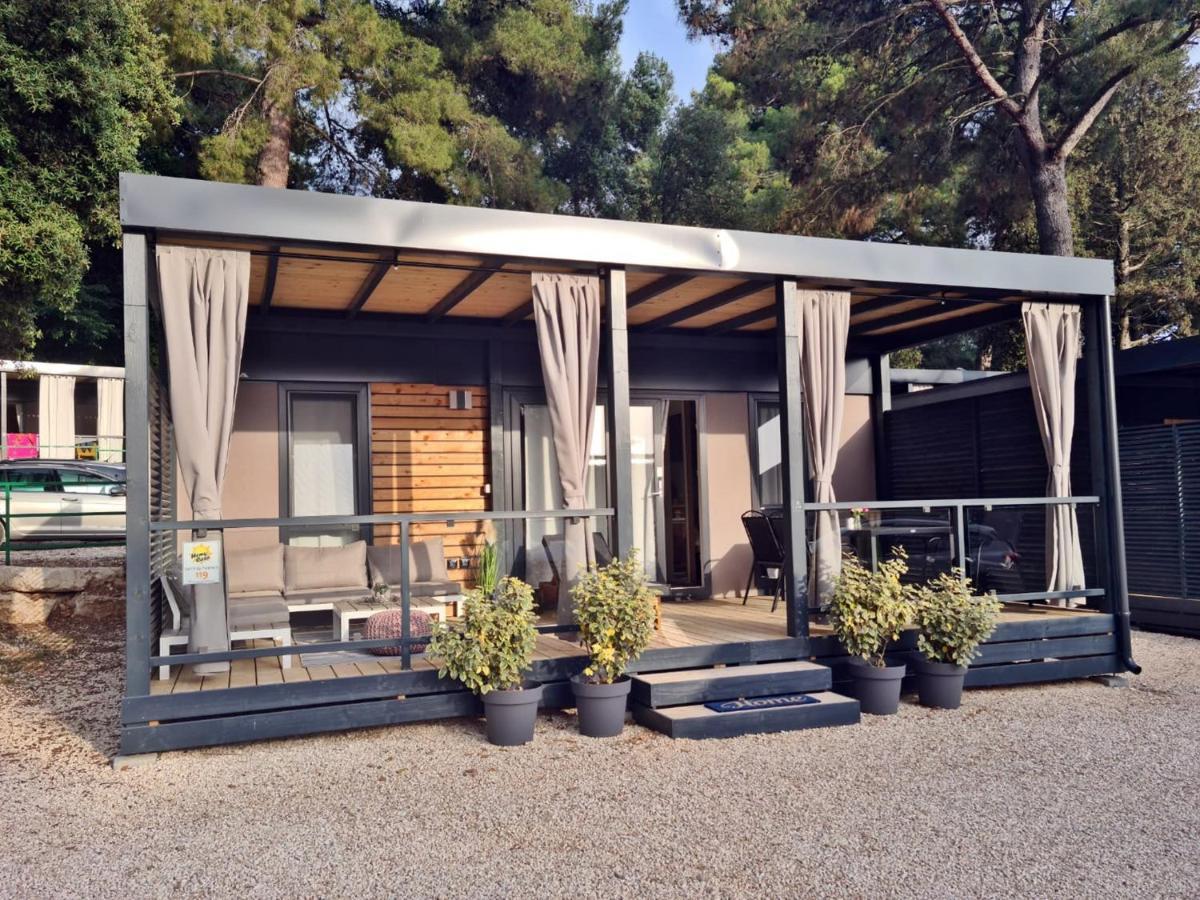 Hemy Casa - Lux Mobile Homes ロヴィニ エクステリア 写真