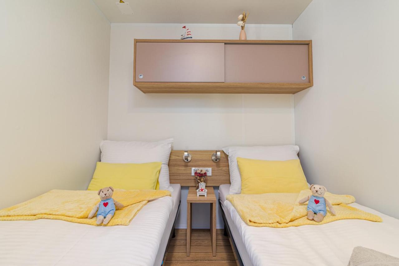 Hemy Casa - Lux Mobile Homes ロヴィニ エクステリア 写真