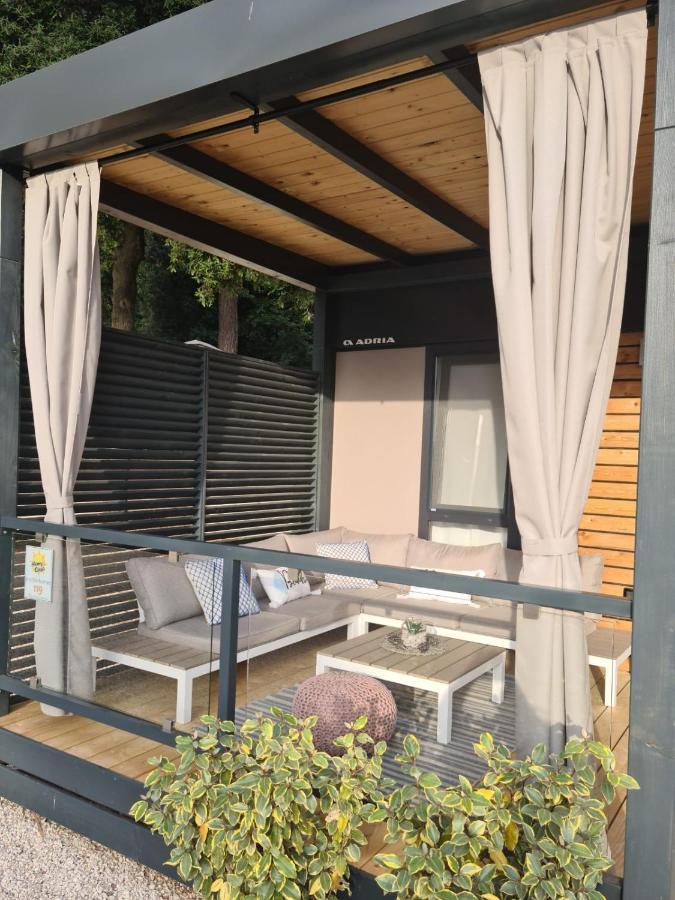 Hemy Casa - Lux Mobile Homes ロヴィニ エクステリア 写真