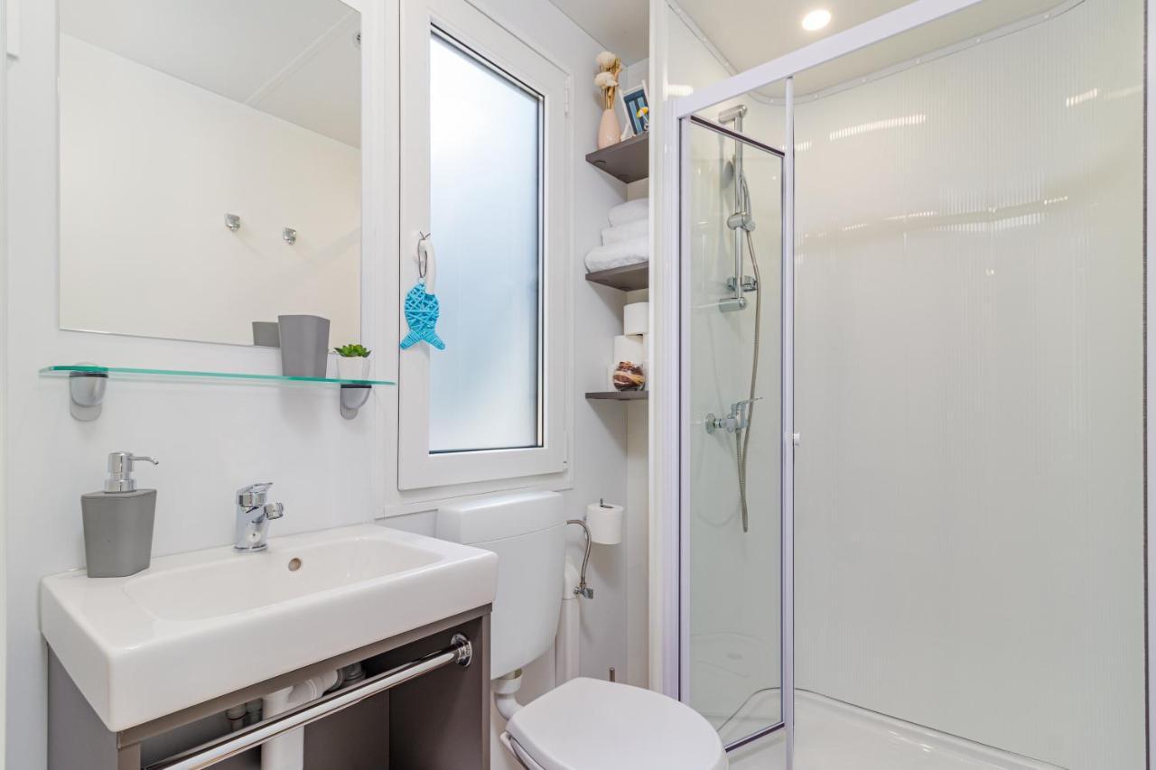 Hemy Casa - Lux Mobile Homes ロヴィニ エクステリア 写真